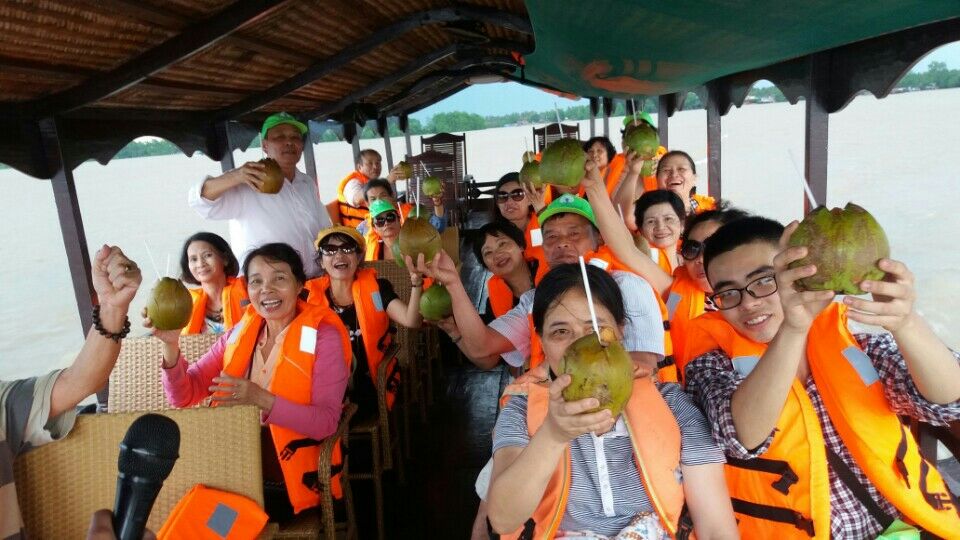 Du lịch miền Tây